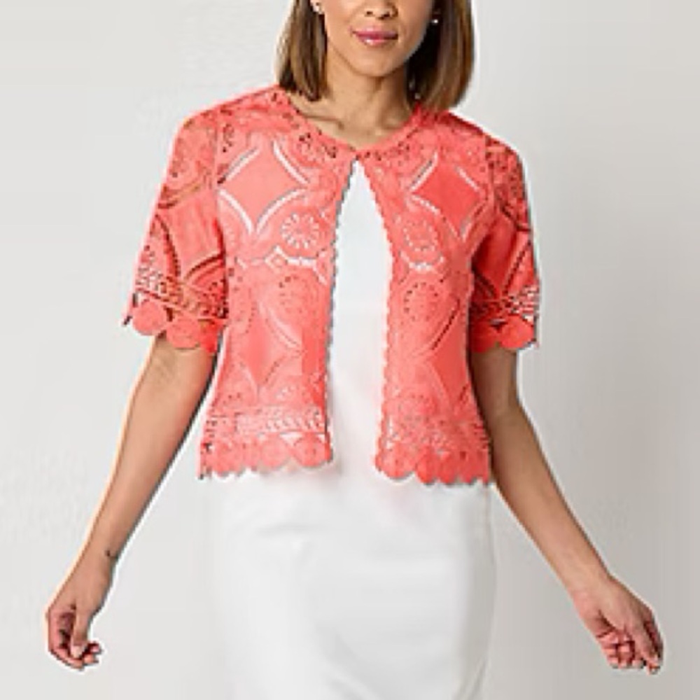 Rabbit Rabbit Design Women’s Round Neck Short Sleeve Shrug